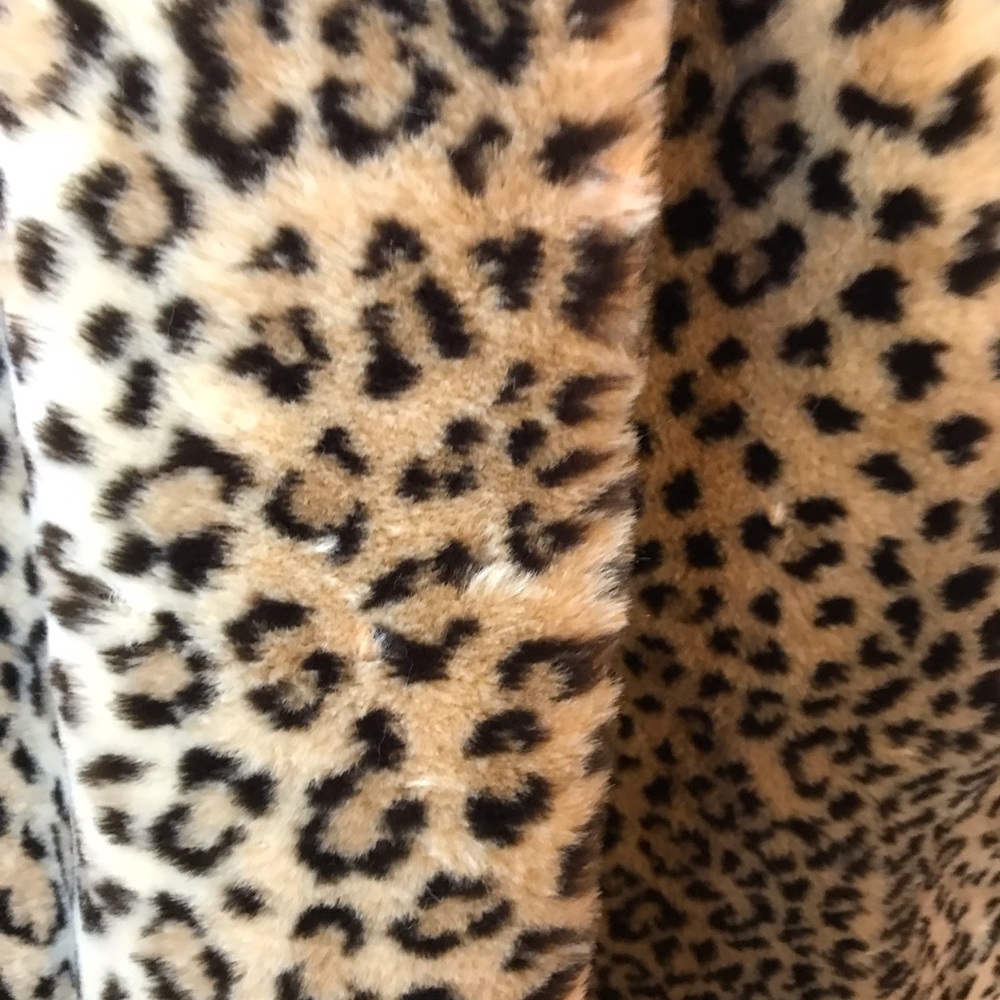 Dennie Basso Faux Fur Coat Leopard Print.Extra Shipping Chg included In Price. - Picture 6 of 15